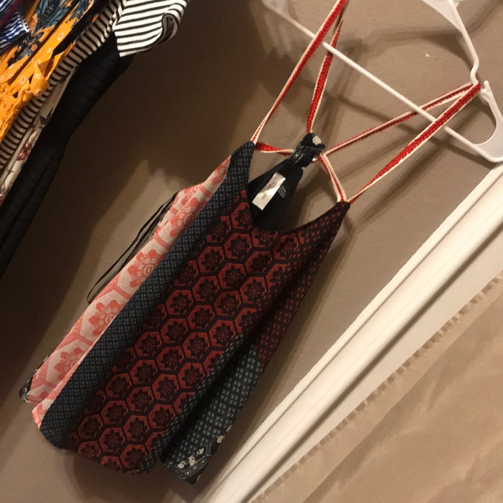 Very cute, unique top!!